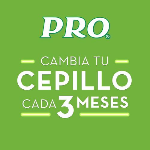 Cepillo De Dientes PRO Deluxe 425 Medio (1  und)