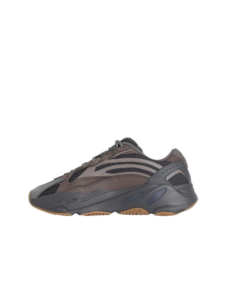 Yeezy store 700 negro