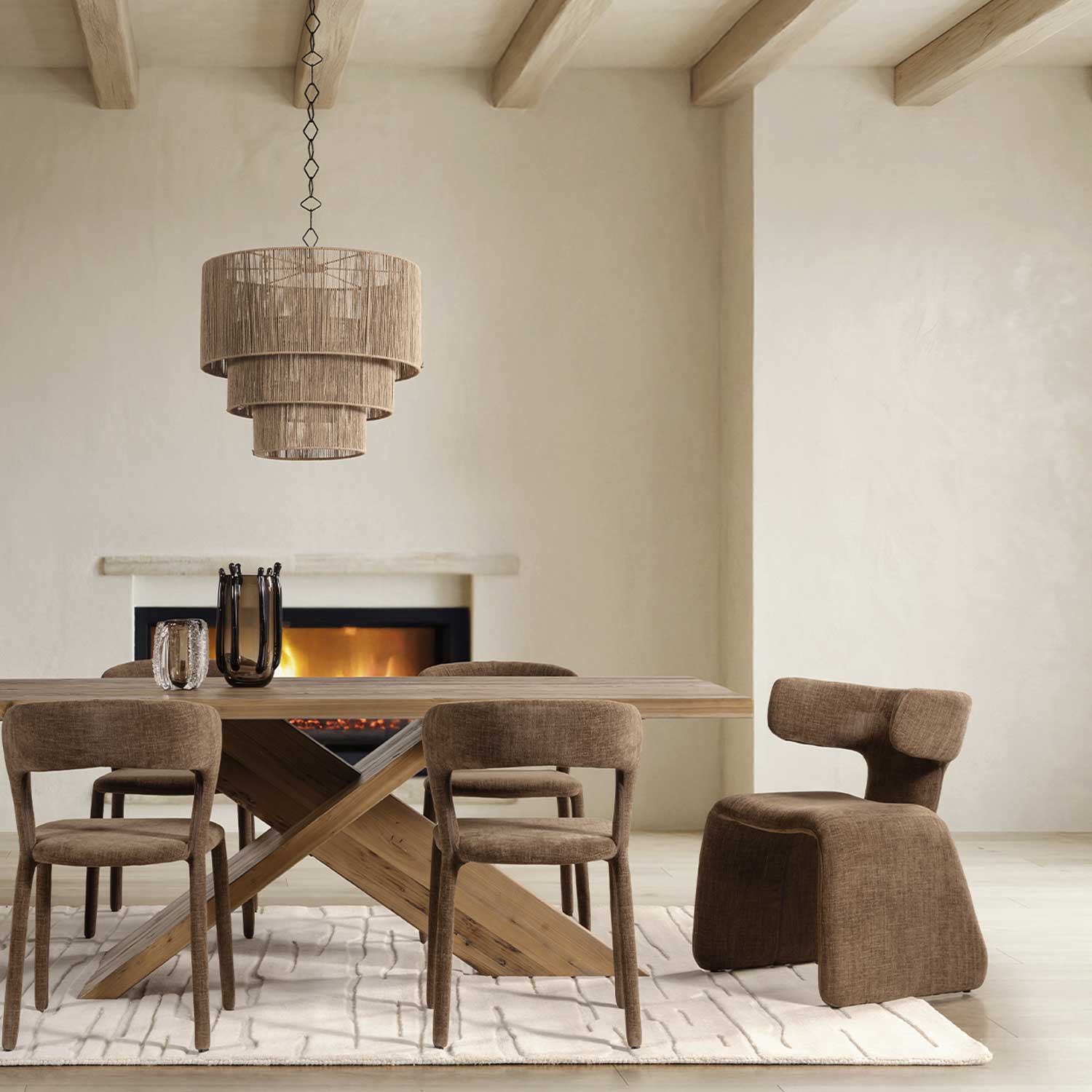 Comedor con Pata Cruzada img #2